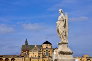 Erzengel Raphael Foto: © BibiDesign @ shutterstock