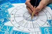 Der Glückspunkt im Horoskop: Was ist das und wie zeigt er sich in den Sternzeichen? Foto: © starblue.jpeg @ AdobeStock